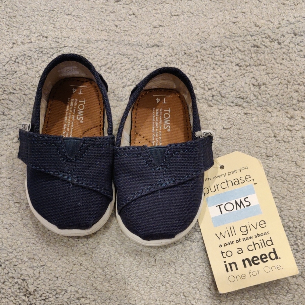 TOMS Blue Sneakers Classic Canvas Design